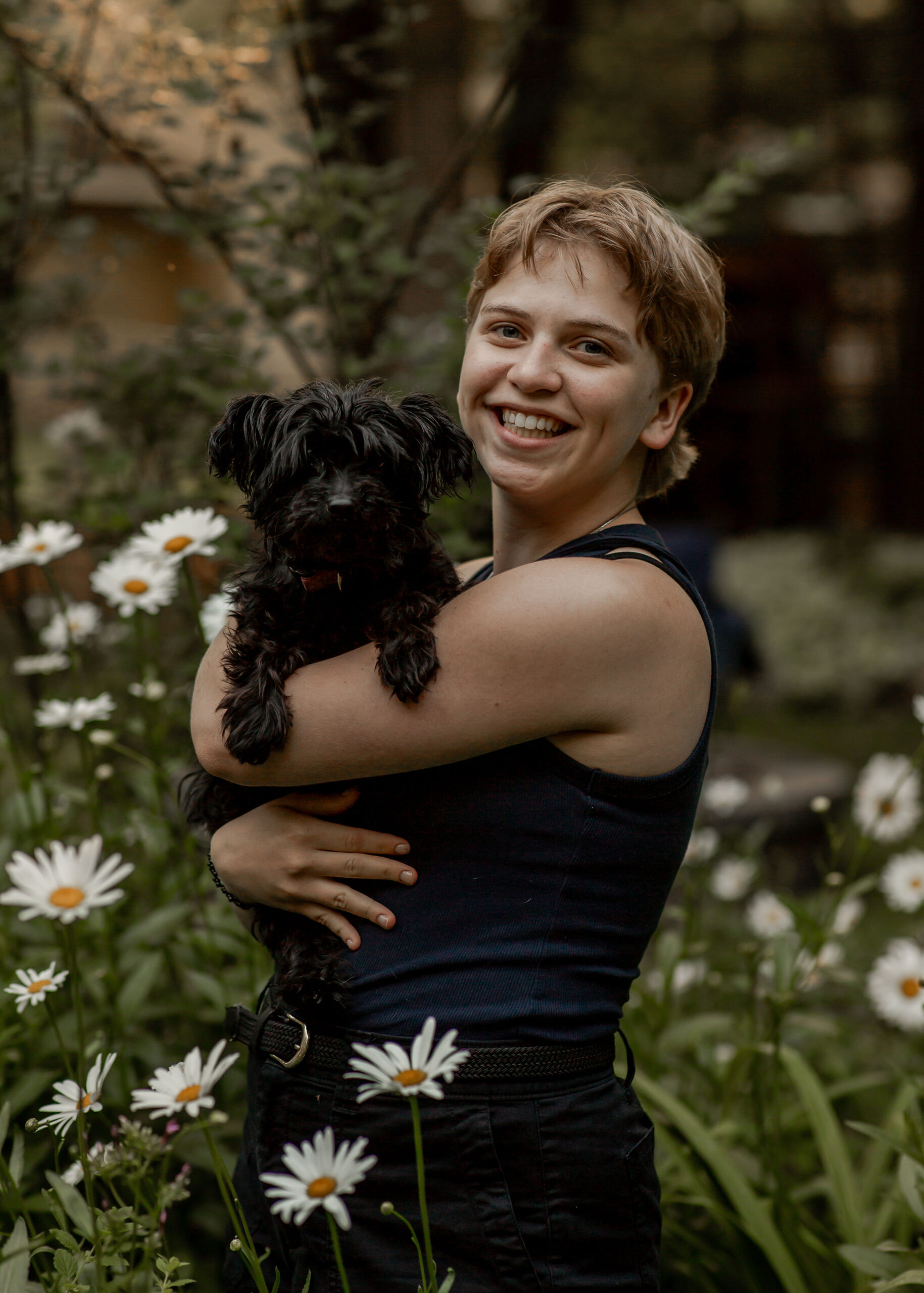 Sydni Johnroe Graphic Designer